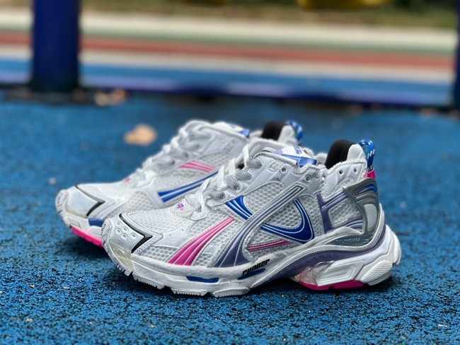Balenciaga Runner