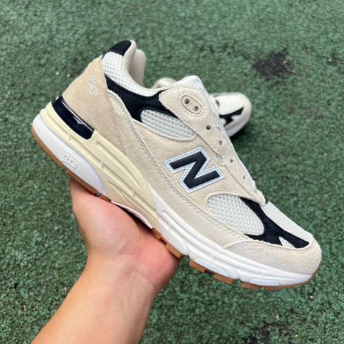 New Balance 993 MiUSA Teddy Santis Sea Salt Black