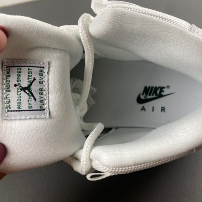 Air Jordan 11 Retro White Green