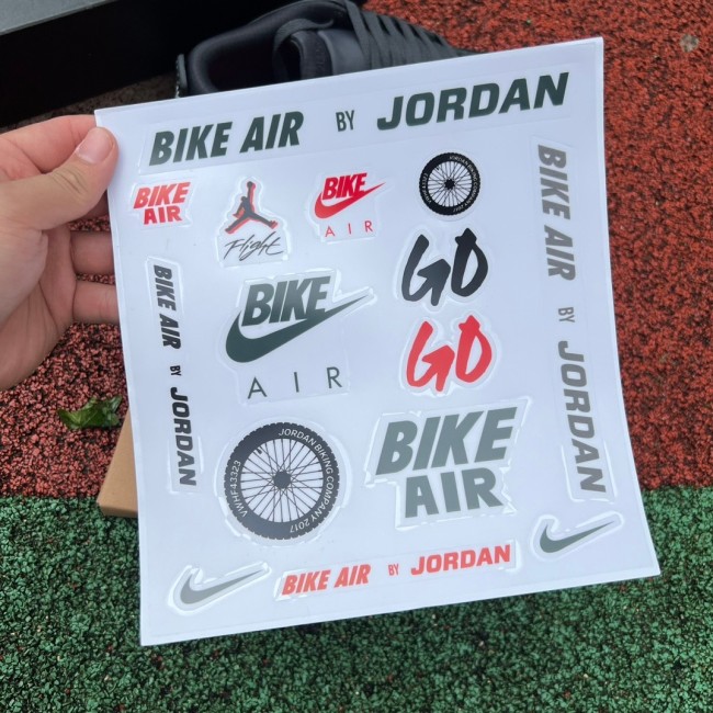 Air Jordan 4 RM SP Nigel Sylvester Driveway Grey