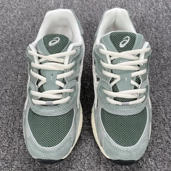 ASICS Gel-NYC Ivy Smoke Grey