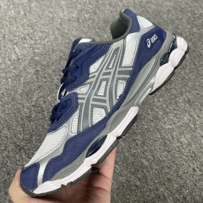 ASICS Gel-NYC Yankees