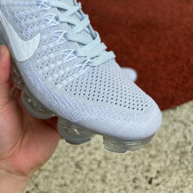 Nike Air VaporMax Triple White