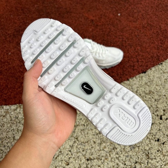Nike Air Max 2013 White Metallic Slver