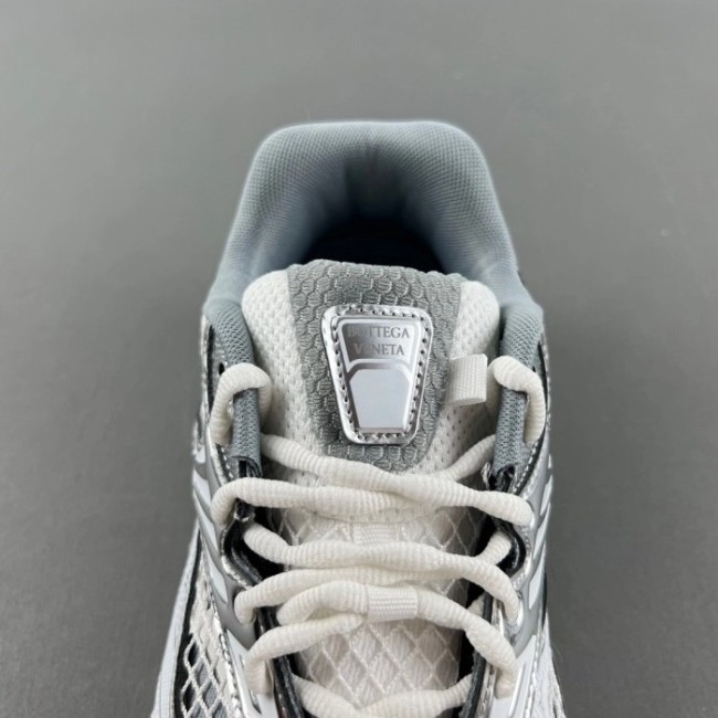 Bottega Veneta Orbit Silver White