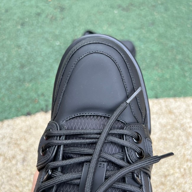 Louis Vuitton LV Trainers