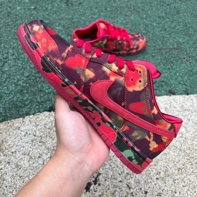 The Wizard of Oz x Dunk Low SB Poppy Field