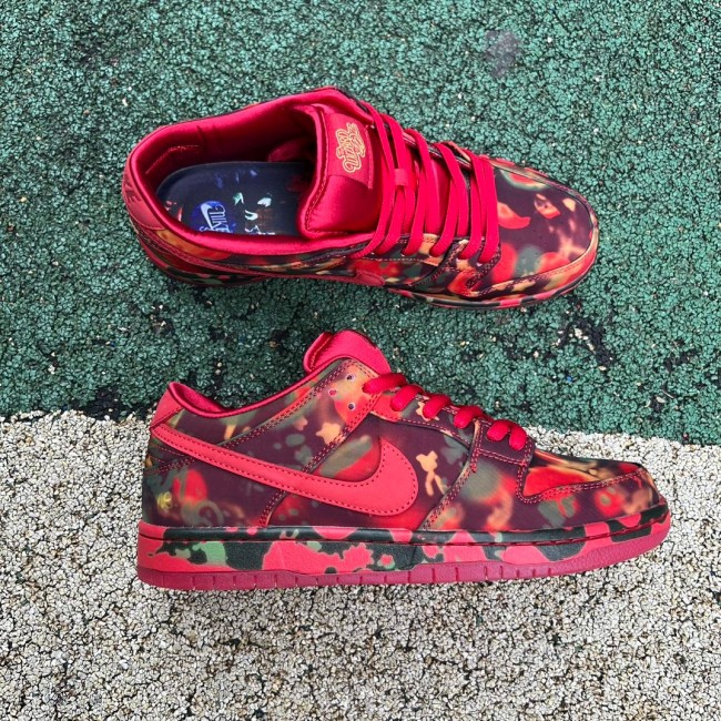 The Wizard of Oz x Dunk Low SB Poppy Field