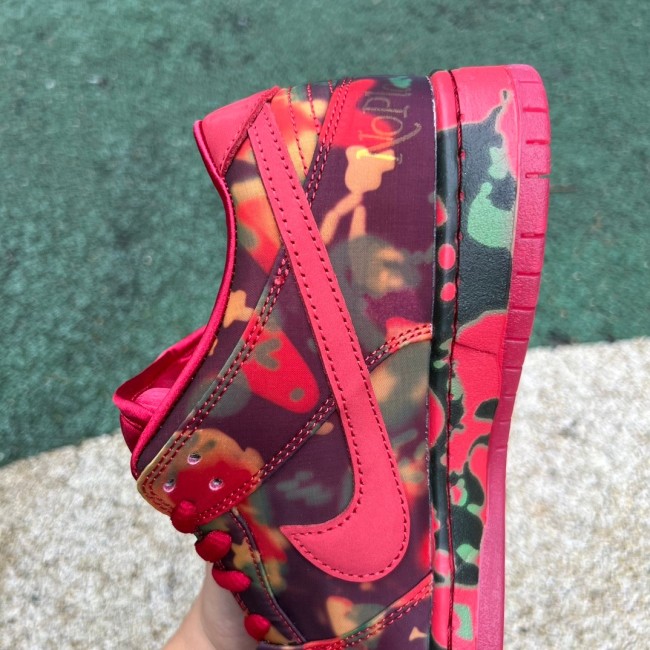 The Wizard of Oz x Dunk Low SB Poppy Field