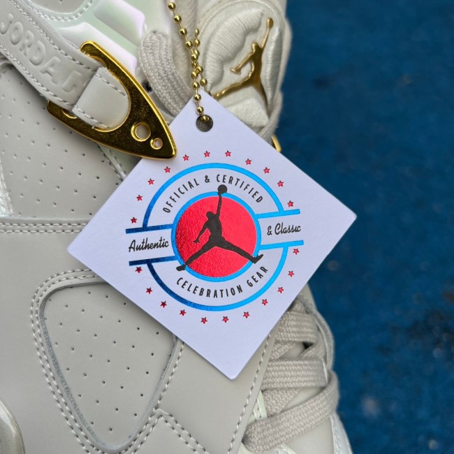 Air Jordan 8 Retro Champagne