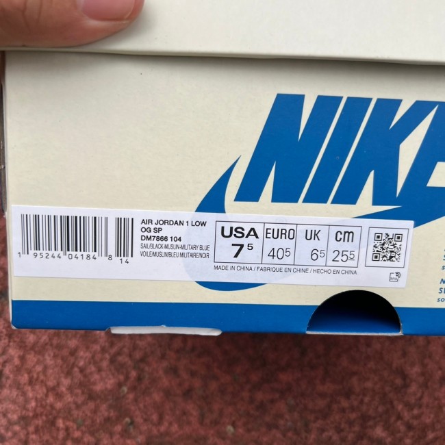Air Jordan 1 Retro Low OG SP Fragment x Travis Scott Sail Military Blue