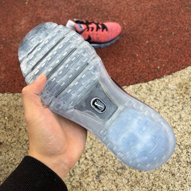 Nike Flyknit Air Max Photo Blue Total Crimson