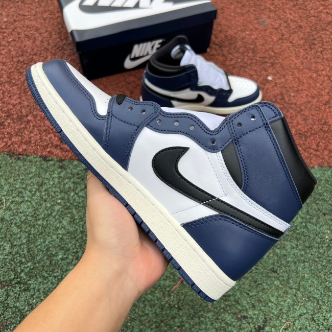 Air Jordan 1 Retro High OG Midnight Navy