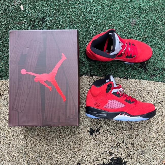 Air Jordan 5 Retro Toro Bravo Raging Bull
