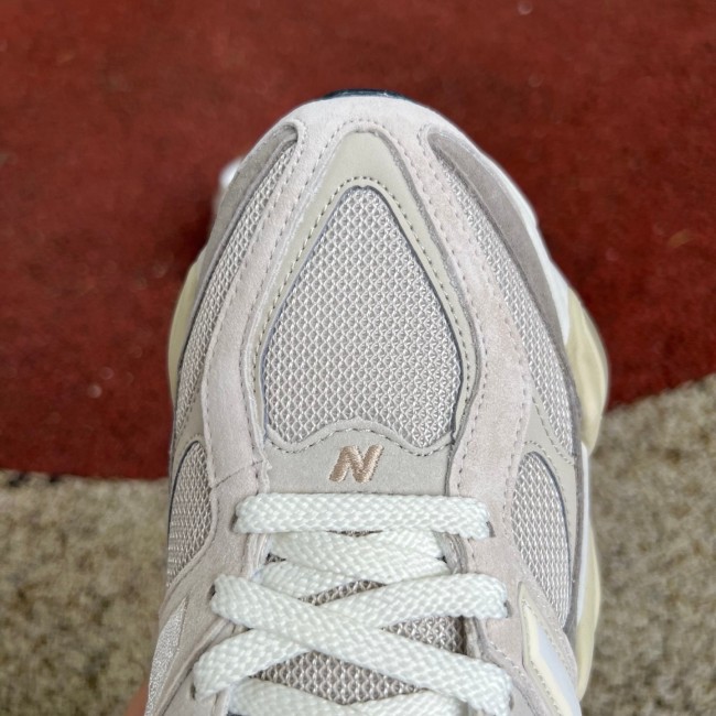 New Balance 9060 Oatmeal