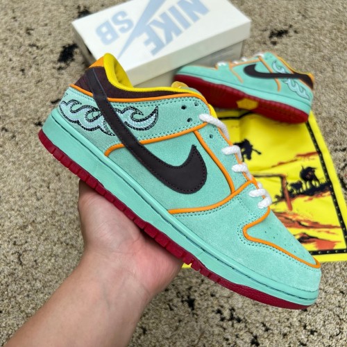 Nike SB Dunk Low Rodeo Tourmaline