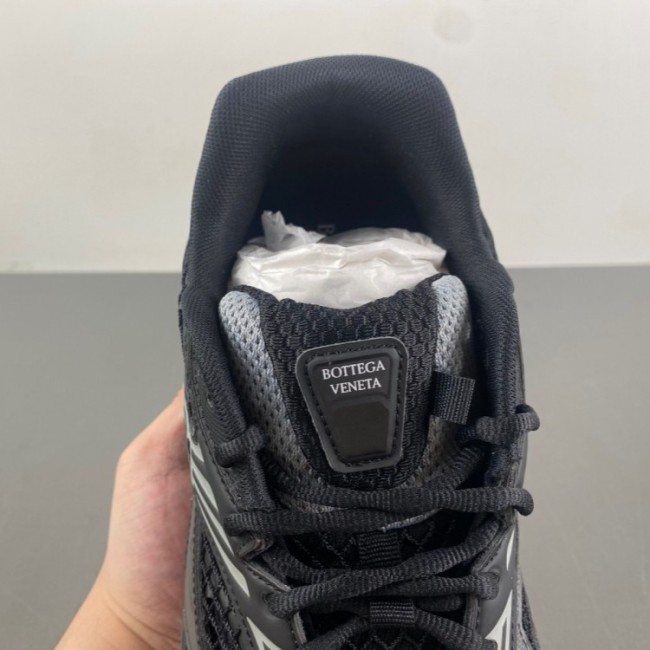 Bottega Veneta Orbit Black