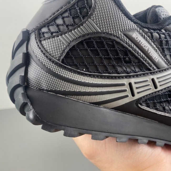 Bottega Veneta Orbit Black