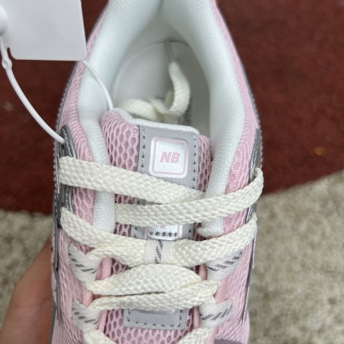 New Balance 1906R Rose Sugar Silver