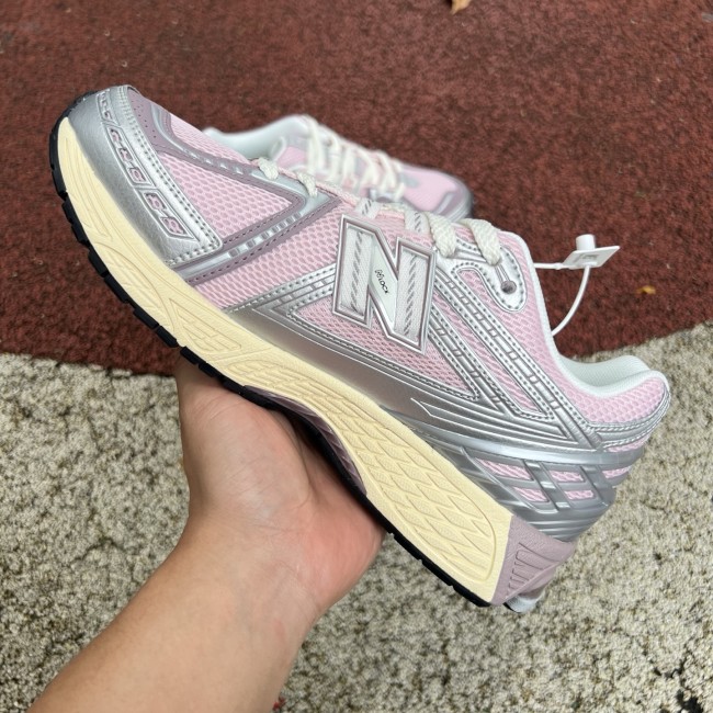 New Balance 1906R Rose Sugar Silver