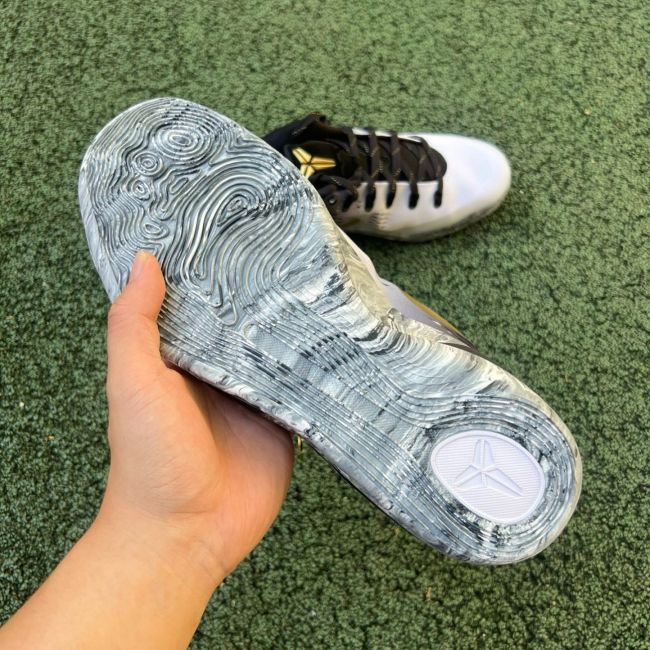 Nike Kobe 9 EM Low Protro Mambacita