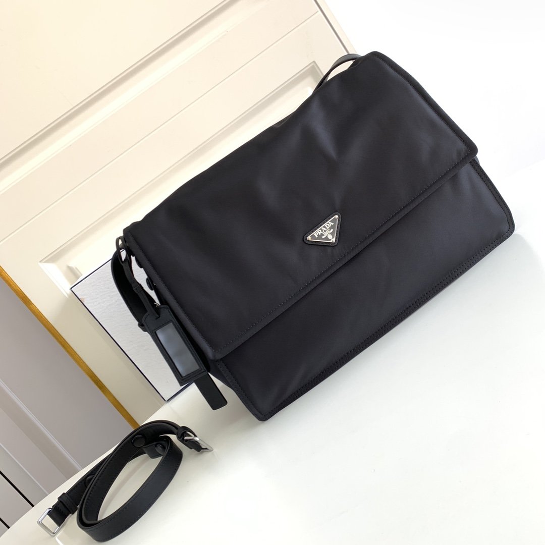 prada invites shoulder bag