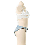 ミニ丈感がクールさとセクシーさを際立たせる2点セット