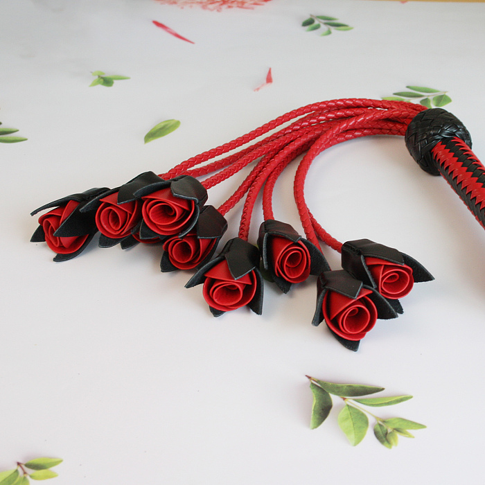 9本の薔薇の花束でお尻を叩こう！高級本革製薔薇のバラ鞭 56cm 赤/黒