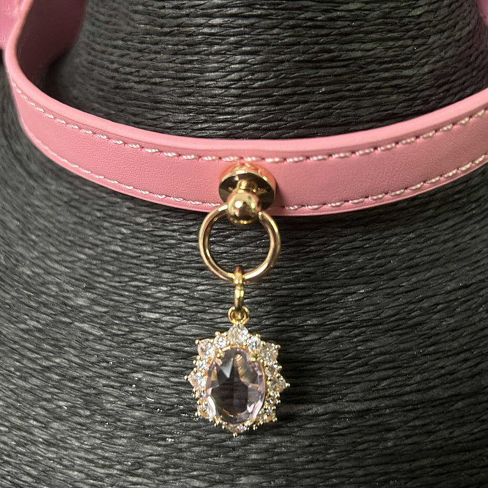 高級感溢れる宝石ペンダントSM本革首輪 リード付き ブラック/レッド/ピンク