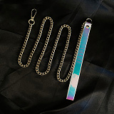 光沢感で目を引くオーロラブルー本革SM拘束首輪