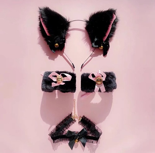 萌え萌えにゃんこコスプレ小道具三点セット（猫耳+チョーカー+腕輪） 黒/白