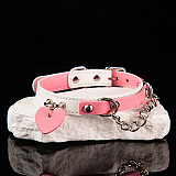 ラブリーなハートが付いた洗練された本革SM首輪 リード付き