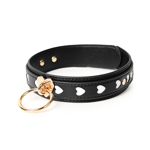 ハート型のくり抜きの重厚感溢れた高級本革SM首輪 リード付き ブラック