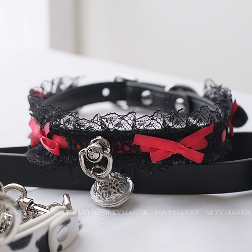 可憐なレースリボン飾りの本牛革SM首輪 リード付き 4色