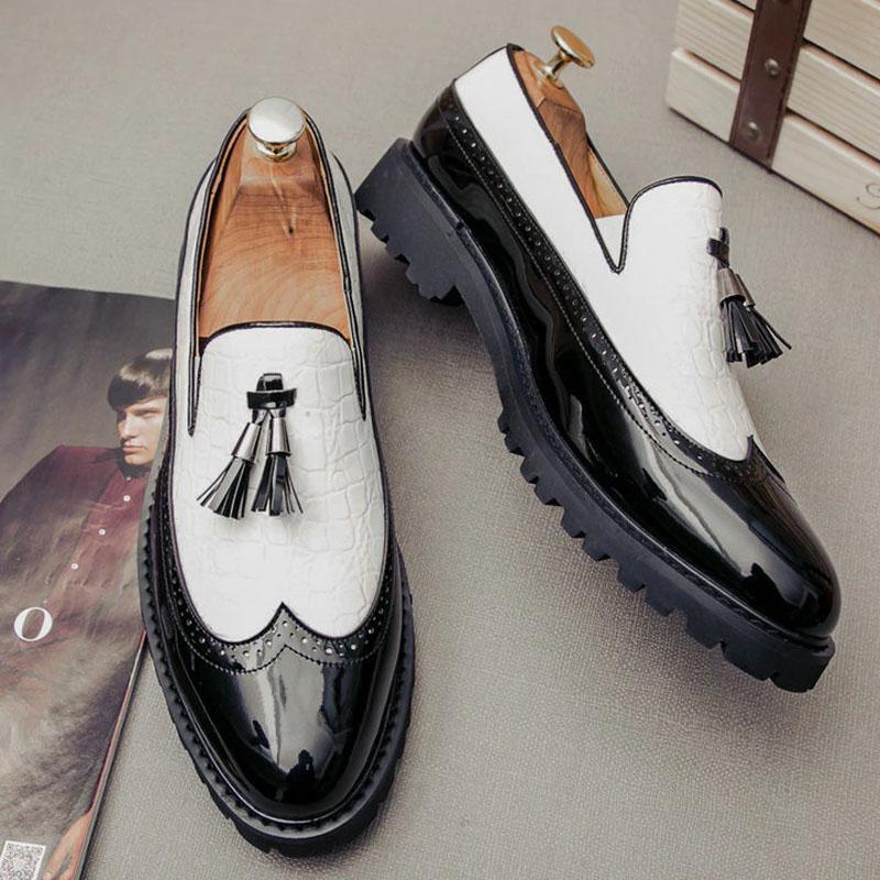shoes with tassel