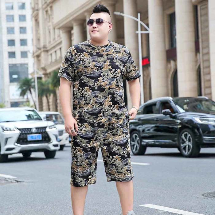 【專櫃直售 】高質量男士大碼套裝 印花T恤+長褲套裝 亞洲版型 舒適 透氣 潮流型男!!80-300斤可穿