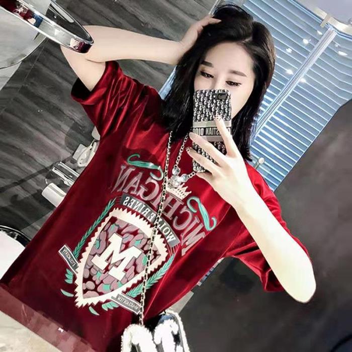【เสื้อยืดลายนิ้วมือ】 ผ้าบางเบาใส่สบายระบายอากาศได้ดี เสื้อทรงหลวมใส่ได้ทุกหุ่น