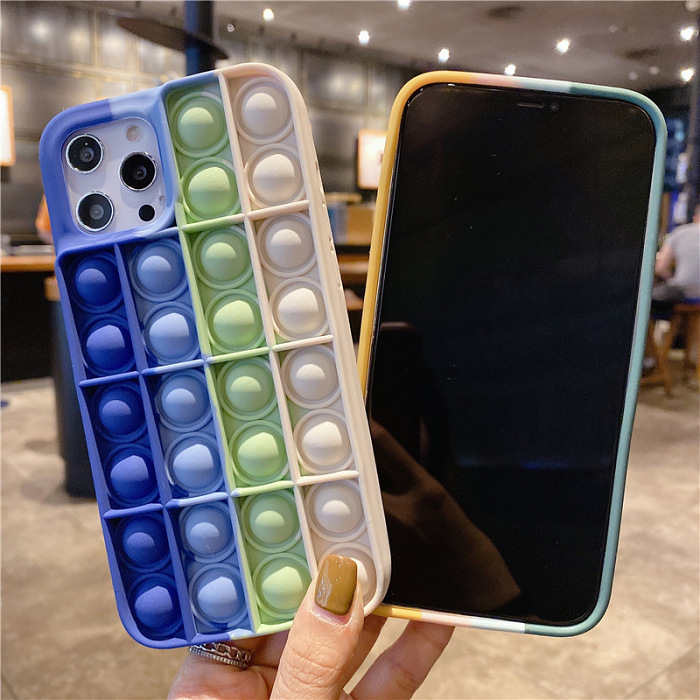 【超解壓的手機殼！】iPhone新款豆豆棋硅膠糖果色手機殼！【買一送一 全港免運！】