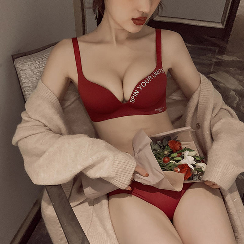 (กางเกงใน+เสื้อใน)