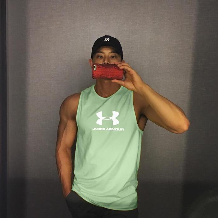 【Under Armour】安德瑪 正品保障 男士運動健身上衣 背心坎肩 限時鉅惠活動，僅此一次