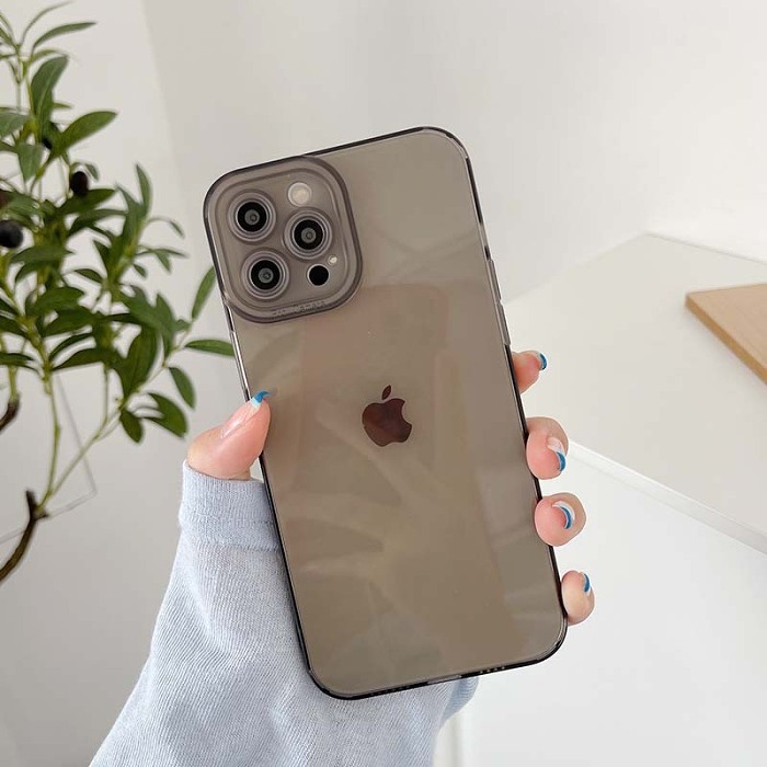 เคส IPhone ที่ออกแบบมาเป็นพิเศษเพื่อปกป้องกล้อง