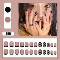 แผ่นแปะเล็บแมวลึกลับพร้อมเยลลี่หมากฝรั่ง(24ชิ้น)