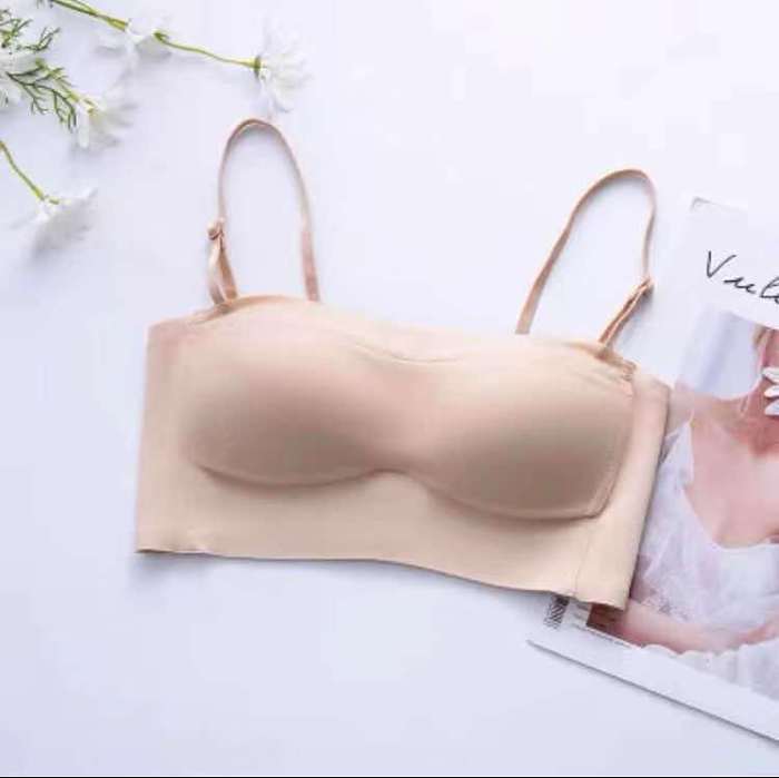A-D cup มี 7 สีให้เลือก รวมทุกแมตช์ เพิ่มความสูงด้านเก็บนม! หลังสวยรูปตัวยู! ซื้อหนึ่งแถมหนึ่ง!