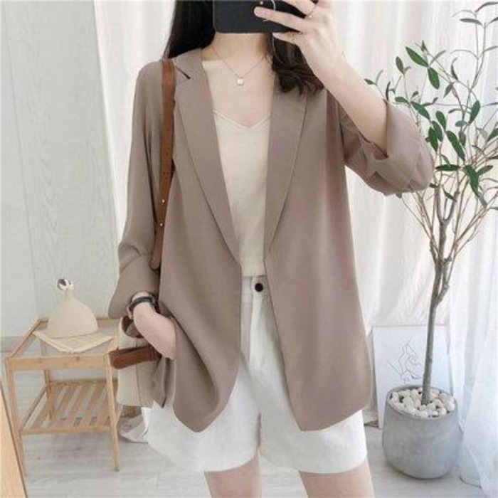 【SPECIAL SALE!】Totally of 10w+ sold!  Suit jacket that can be used as sunscreen. Chiffon ice silk fabric, cool and breathable. Sexy style, workplace style, easy to get!