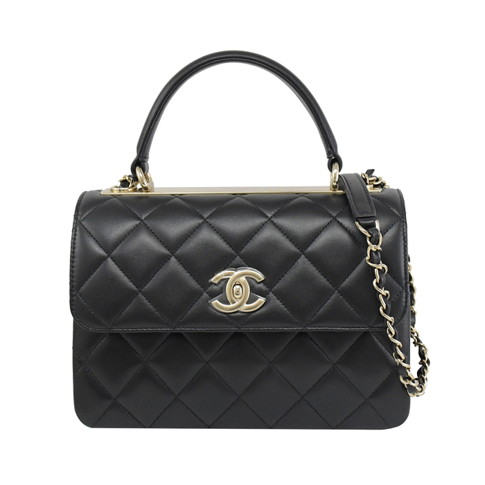 【Chanel】Oggi30周年記念が推す！ラムスキン CC トップ ハンドル バッグ。