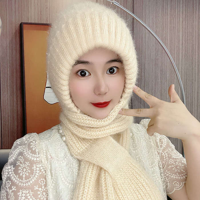 Pure handmade wool hat and scarf all-in-one two-piece set Currently undergoing the lowest price promotion, so don't miss out!