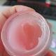 [Pore-hiding gel cream] Hides pores, matte skin, makes makeup go on well, is not sticky, and does not easily come off.