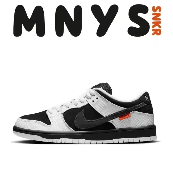 TIGHTBOOTH × Nike SB Dunk Low  White/Black