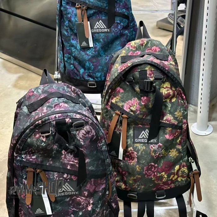 香港免稅 格里高利後背包 登山包 休閒包 旅行包 筆電夾層 書包 16L 花園油彩包