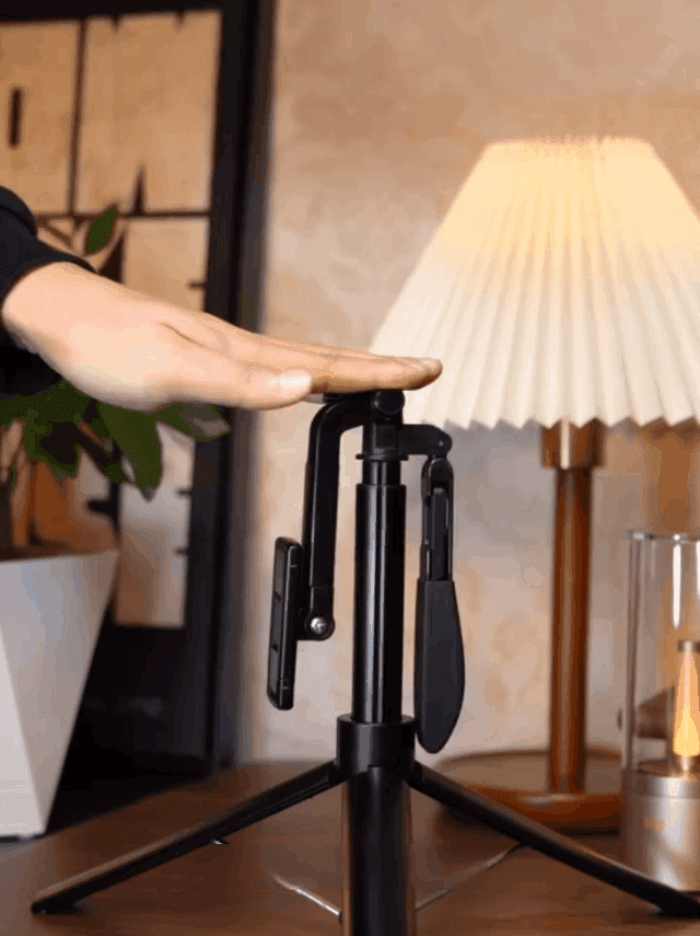 [Influencers' favorite] Portable four-axis gimbal stabilizer Free Shipping Hot Selling! ! Daily average sale of 103,998 pieces！ Fast Delivery, Worry-free After-sales Service！
